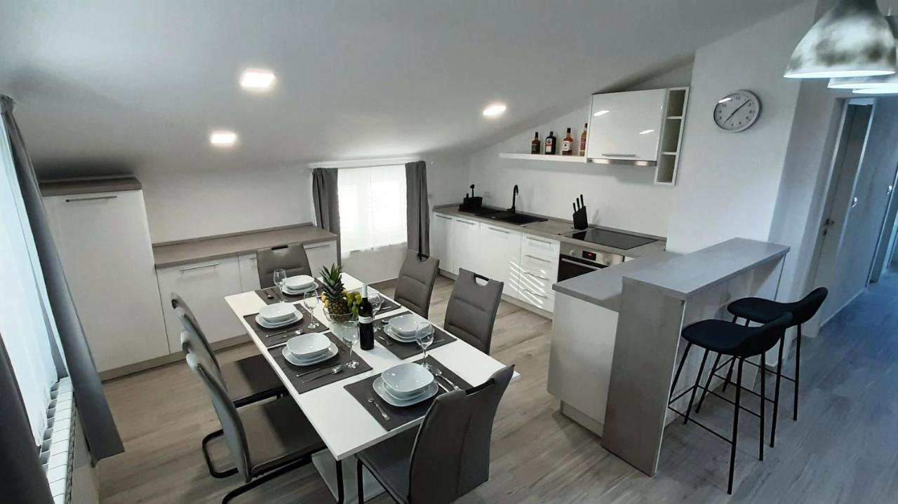 Guesthouse Villa Brestova Plomin Buitenkant foto
